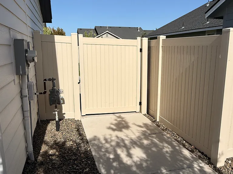 2215 N Waterbrook Pl — Photo 36