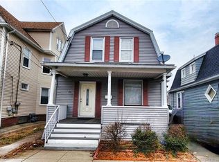 27 Bristol St, West Haven, CT 06516