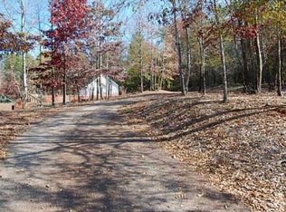 60 River Ridge Dr, Pendergrass, GA 30567