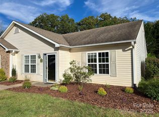 102 Kerlee St APT A, Black Mountain, NC 28711