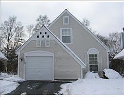 5th image of 1609 Golden Ln