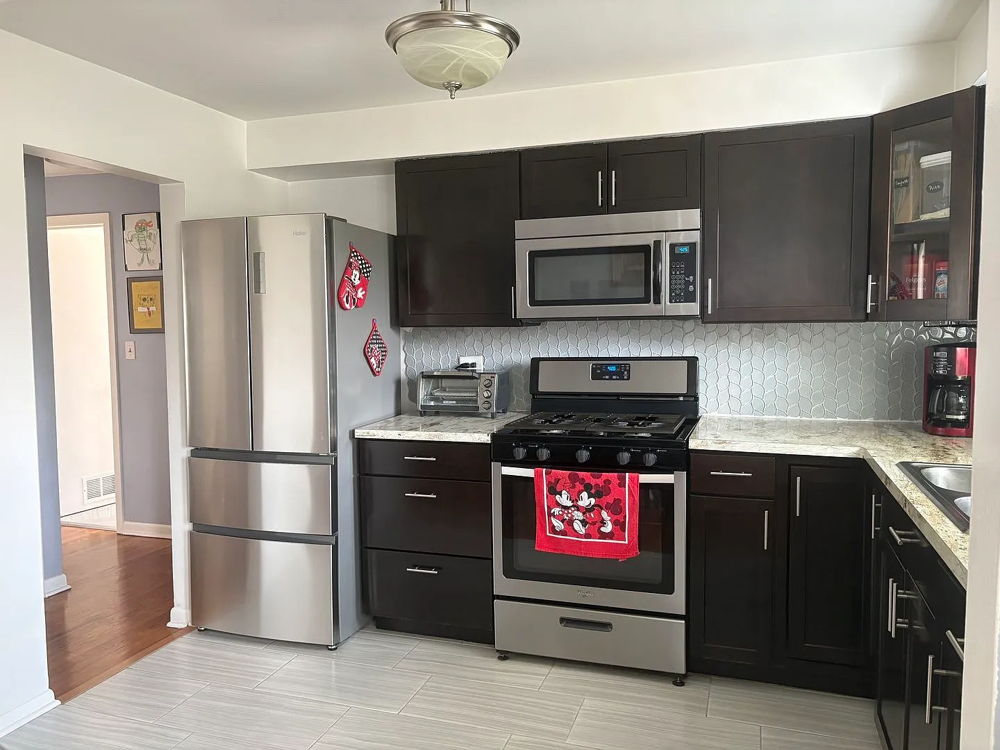 2331 N Sayre Ave — Photo 4