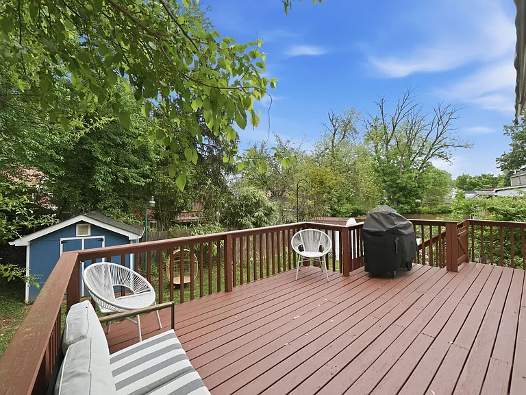 8007 Wildwood Dr — Photo 24