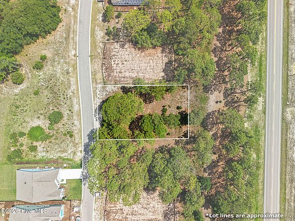 3rd image of 1531 St Lucia Drive SW LOT 18