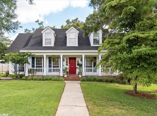 7431 Smithfield Rd, Mobile, AL 36695