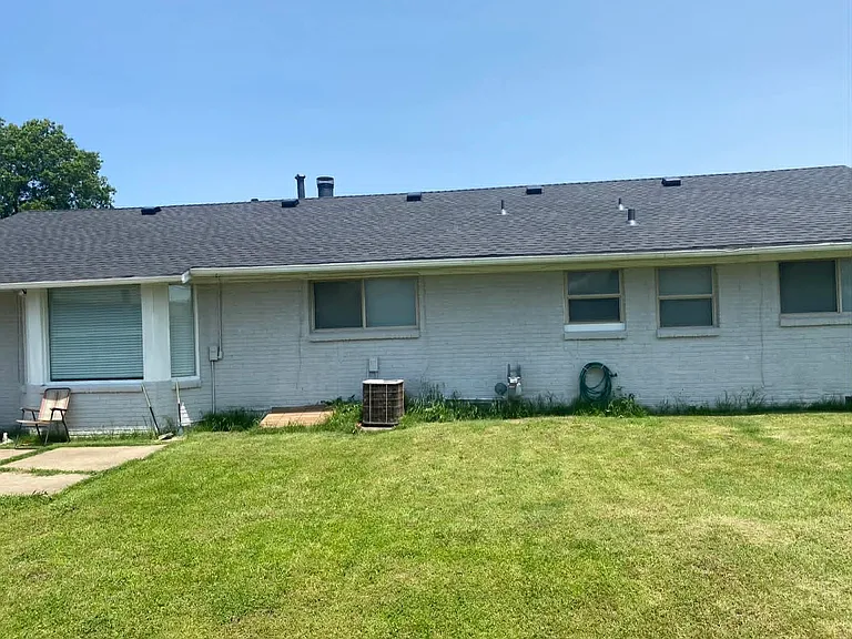 6764 E 26th Ct — Photo 5