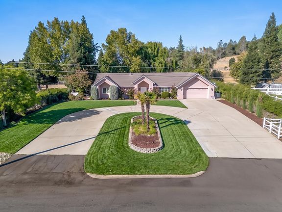 2nd image of 13030 Atascadero Rd