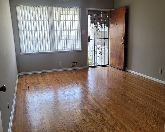 3rd image of 5959 S La Tijera Blvd #5959