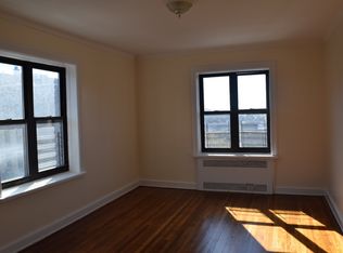 201 Crown St APT 4E, Brooklyn, NY 11225