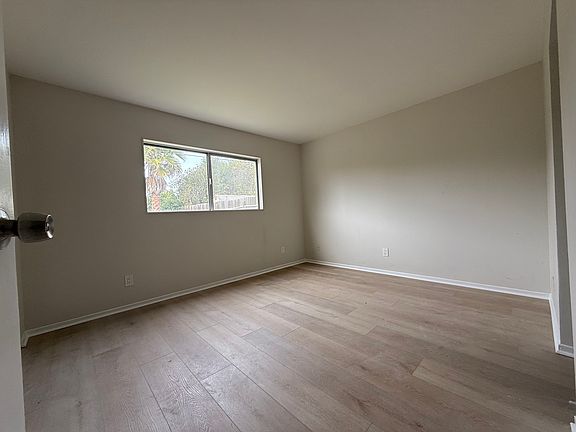 4th image of 3459 Michael Dr