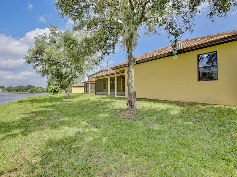 3908 Coastal Breeze Dr — Photo 29