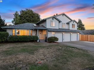 30950 SW Willamette Way W, Wilsonville, OR 97070