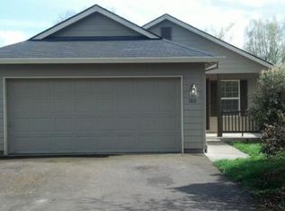 105 Park Pl, Dayton, OR 97114