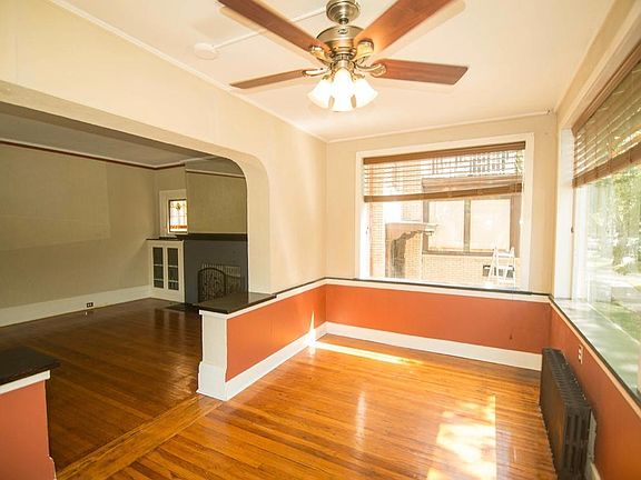 4th image of 527 Richmond Ave #1
