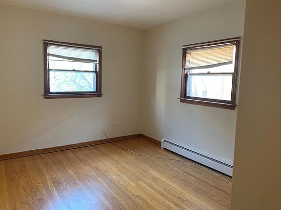 5th image of 4208 N Leavitt St APT 1