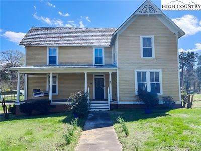 202 E Central Avenue, Catawba, NC, 28609