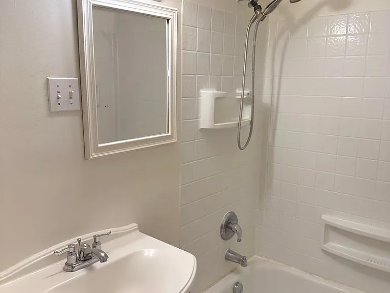 1809 S Shoshone St — Photo 9