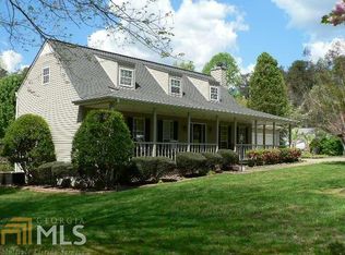 62 Laurel Park Dr, Cleveland, GA 30528