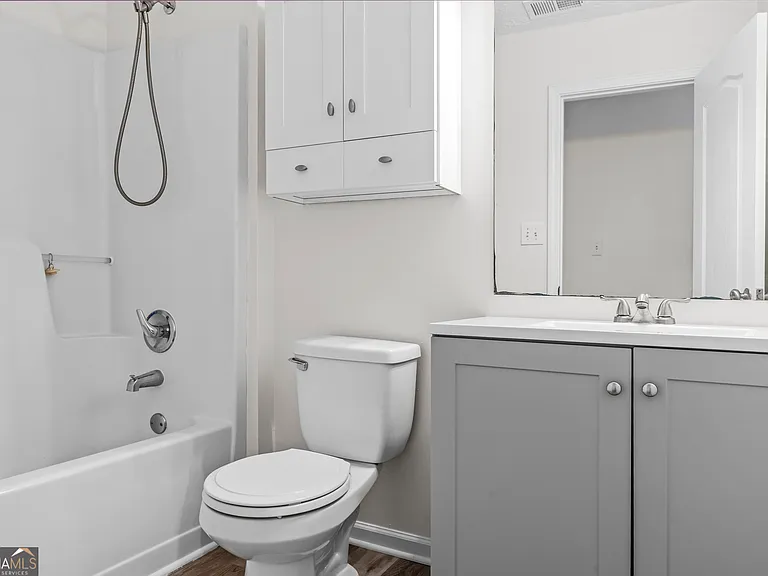 1091 Creek Point — Photo 15
