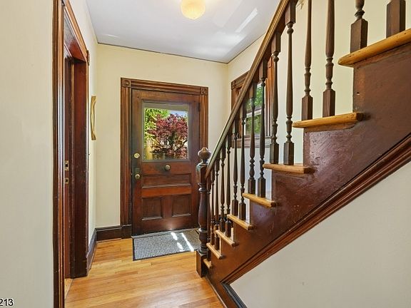3rd image of 30 Midland Ave #1
