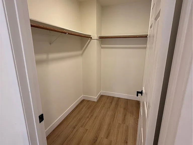 1207 N Columbus Ave #102 — Photo 14