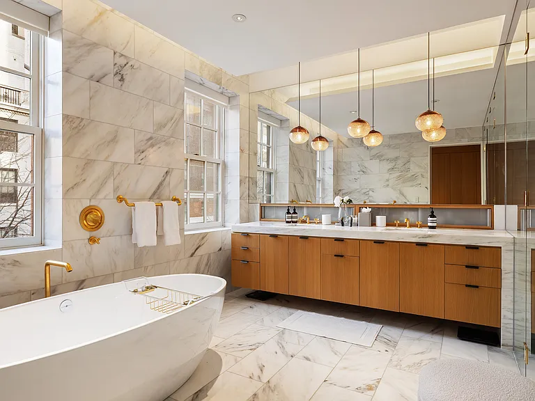 74 Washington Pl #1 — Photo 13