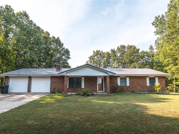 16324 Hardwood Ln, Saint Robert, MO 65584