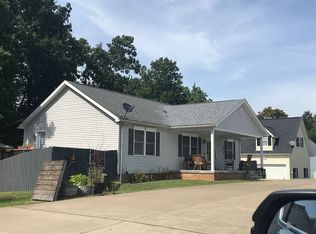 117 Kens Ln, Cross Lanes, WV 25313