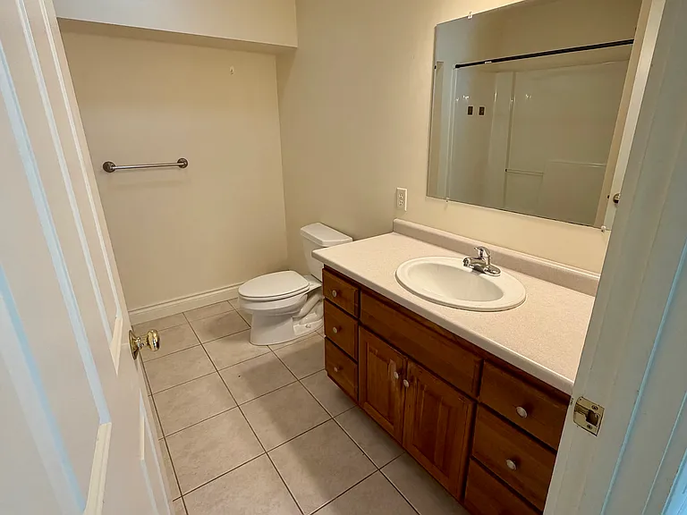 944 Roosevelt Trl #19 — Photo 5