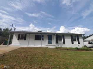 822 Cone Rd, Forest Park, GA 30297