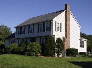 55 Moore St, Chelmsford, MA 01824