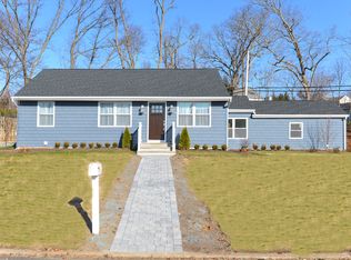 5 Elm Dr, Neptune, NJ