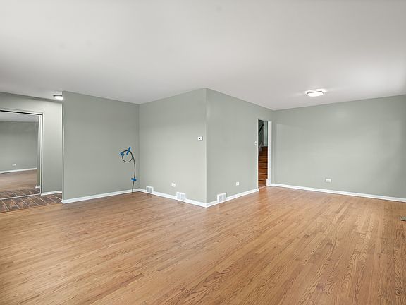 4th image of 510 Bensley Ave