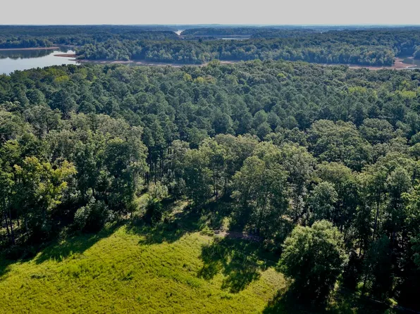 0 Lewis Mill Rd, Clarksville, VA 23927