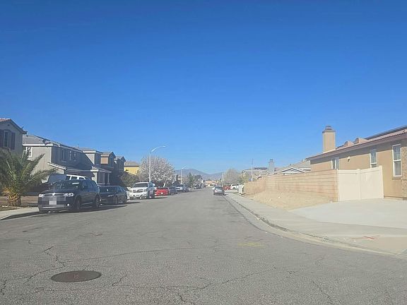 5th image of 5836 Paddington Dr