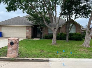 1801 Meadow Crest Ln, Mansfield, TX 76063