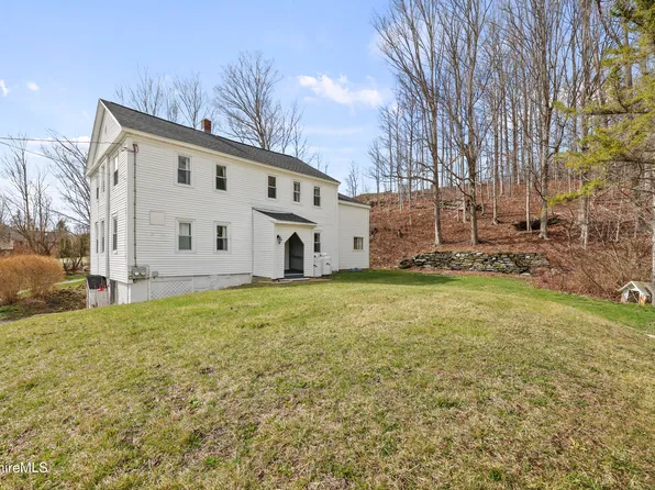 203-205 Main St, Hancock, MA 01237