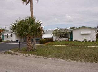 9237 SE Olympus St, Hobe Sound, FL 33455