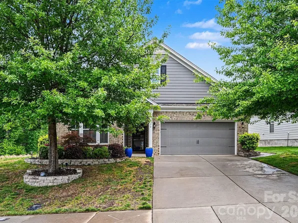 122 Boatwright Ln, Mooresville, NC 28117