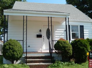 420 4th Ave, Linden, NJ 07036