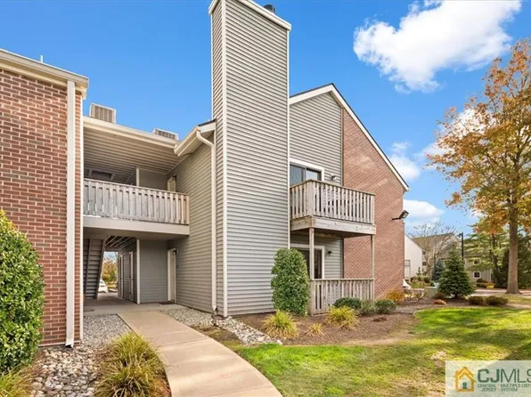 1604 Ravens Crest Dr, Plainsboro, NJ 08536