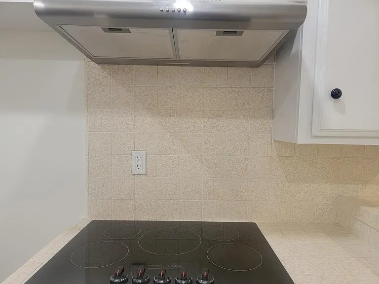 627 Geneva St #2 — Photo 18
