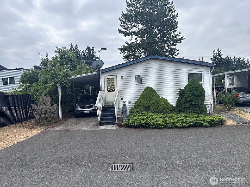 2nd image of 15410 SE 272nd Street #22