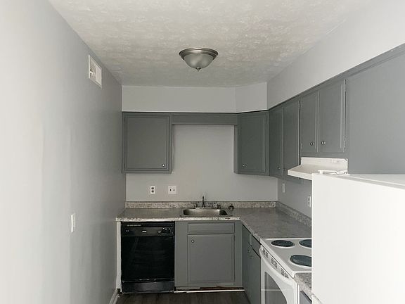 2nd image of 102 Pear Orchard Estates Dr #2E