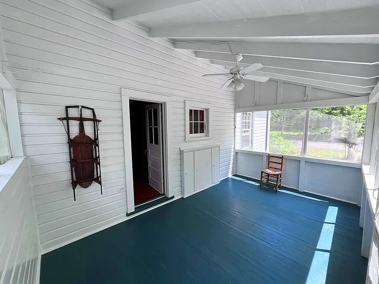 5800 Fenwick Rd — Photo 8