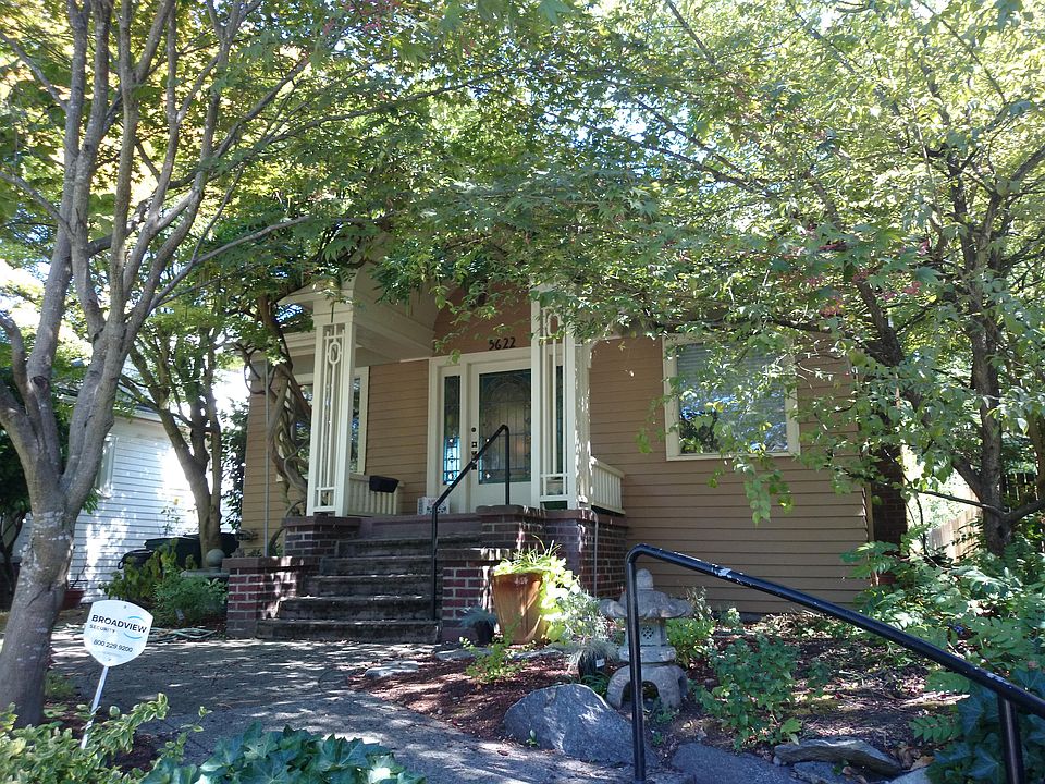2nd image of 5622 12th Ave NE