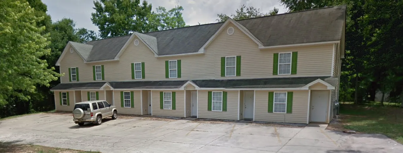 Carlton Street Townhomes — Photo 1