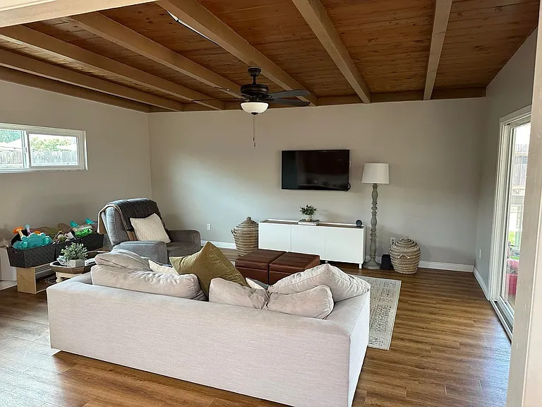 6642 Carthage St — Photo 3