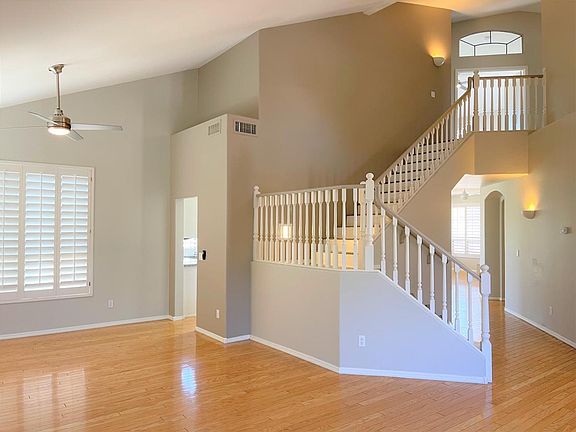 4th image of 6018 W Potter Dr