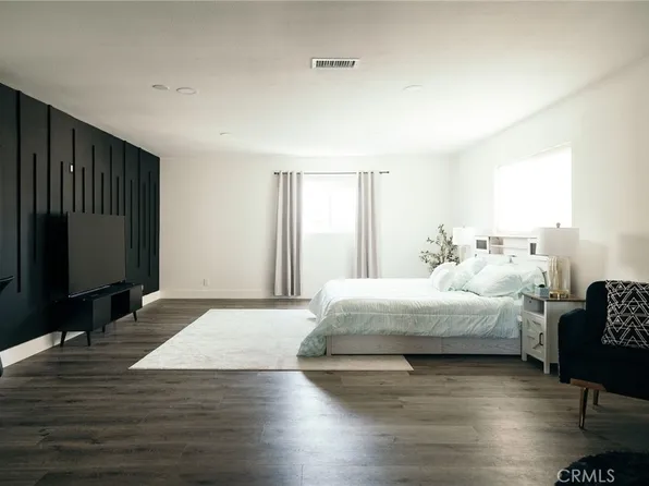 5435 West Blvd, Los Angeles, CA 90043